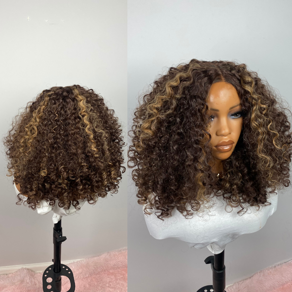 Tyla Curly wig| | T-part | Mocha